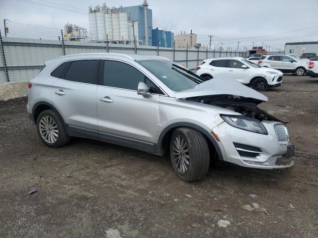 Photo 4 from auction – 2019 LINCOLN MKC with VIN 5LMCJ1C93KUL03658