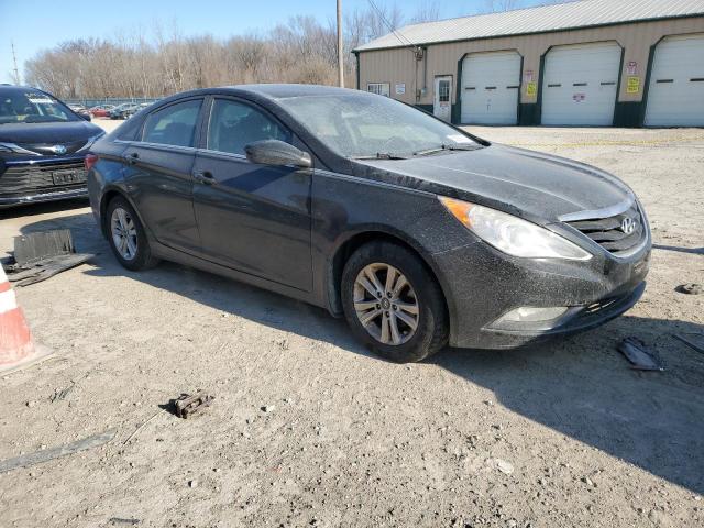 Photo 4 from auction – 2013 HYUNDAI SONATA GLS with VIN 5NPEB4AC3DH687628
