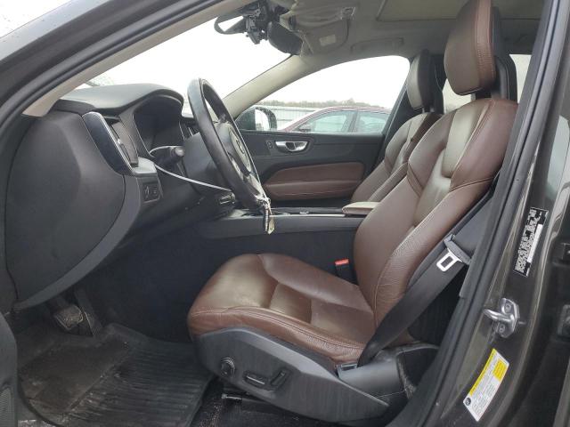 Photo 7 from auction – 2018 VOLVO XC60 T5 MO with VIN YV4102RK5J1030611