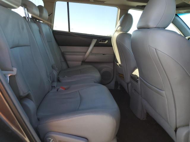 Photo 11 from auction – 2011 TOYOTA HIGHLANDER with VIN 5TDBK3EH2BS059134