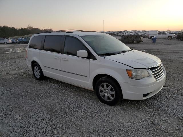 Photo 4 from auction – 2010 CHRYSLER TOWN & COU with VIN 2A4RR5DX4AR405927