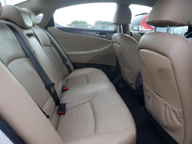 Photo 10 from auction – 2013 HYUNDAI SONATA HYB with VIN KMHEC4A46DA095035