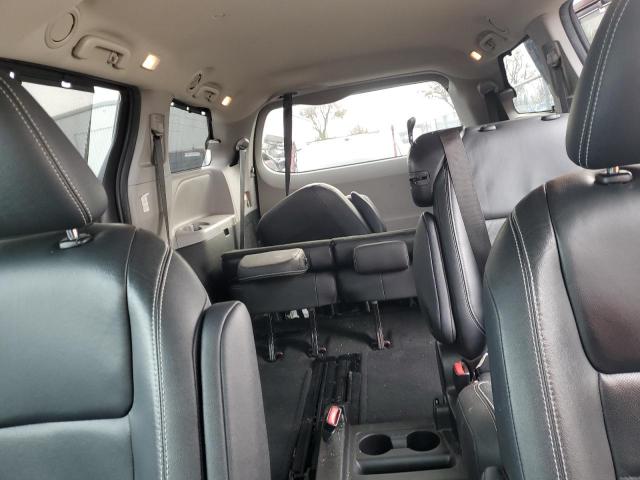 Photo 10 from auction – 2017 TOYOTA SIENNA SE with VIN 5TDXZ3DC2HS862932