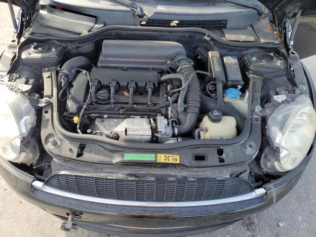 Photo 12 from auction – 2010 MINI COOPER S with VIN WMWMS3C56ATY51365
