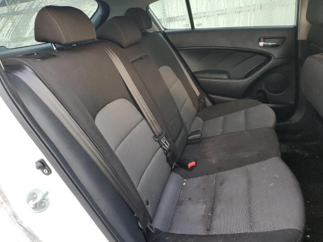 Photo 10 from auction – 2016 KIA FORTE LX with VIN KNAFK5A85G5644061