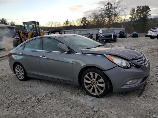 Photo 4 from auction – 2013 HYUNDAI SONATA SE with VIN 5NPEC4AC8DH793179