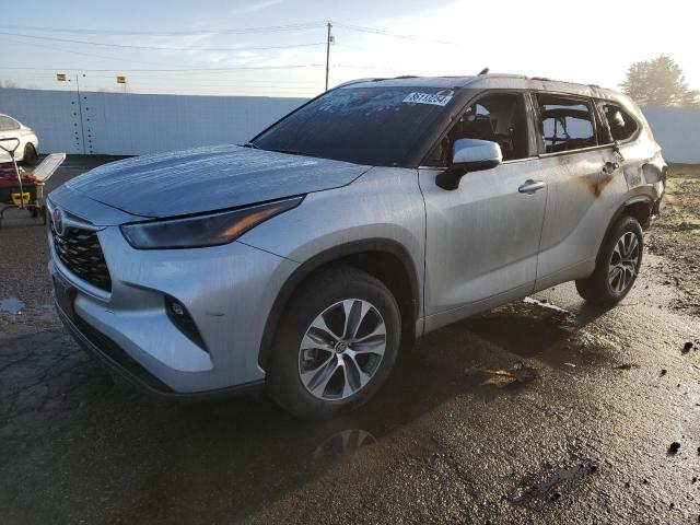 TOYOTA HIGHLANDER 2023 with VIN 5TDKDRBH3PS032498 - Photo from auction