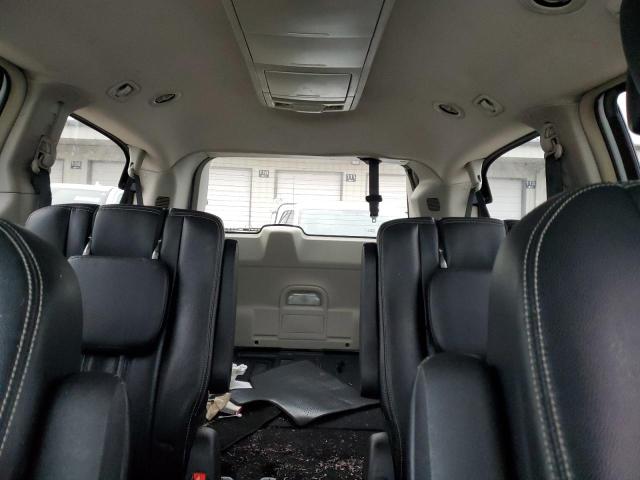 Photo 10 from auction – 2016 CHRYSLER TOWN & COU with VIN 2C4RC1BG4GR120687
