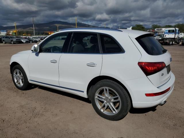 Photo 2 from auction – 2017 AUDI Q5 PREMIUM with VIN WA1C2AFP1HA052514