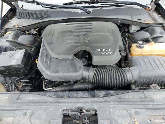 Photo 11 from auction – 2011 CHRYSLER 300 LIMITE with VIN 2C3CA5CG4BH595101