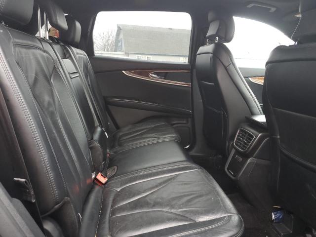 Photo 11 from auction – 2016 LINCOLN MKX RESERV with VIN 2LMTJ8LR1GBL56324
