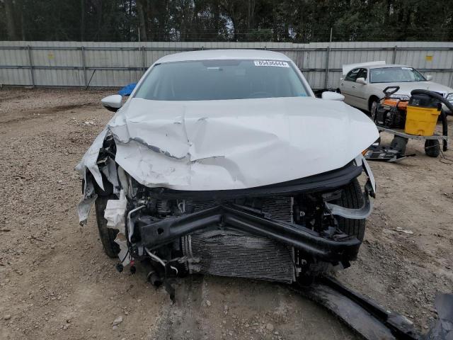 Photo 5 from auction – 2016 VOLKSWAGEN PASSAT S with VIN 1VWAS7A39GC015604