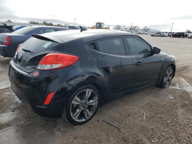 Photo 3 from auction – 2017 HYUNDAI VELOSTER with VIN KMHTC6AD8HU324144