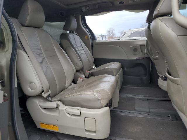 Photo 11 from auction – 2011 TOYOTA SIENNA XLE with VIN 5TDDK3DC2BS005654