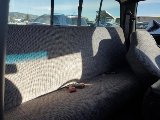 Photo 10 from auction – 2001 DODGE RAM 1500 with VIN 3B7HC12Z61G182411