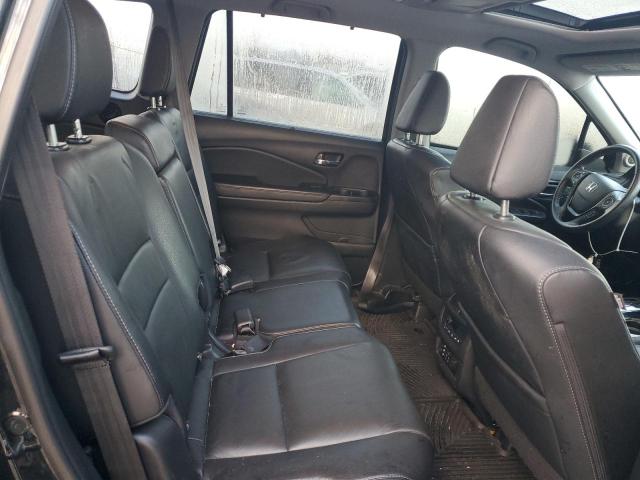 Photo 11 from auction – 2018 HONDA PILOT TOUR with VIN 5FNYF6H92JB009311