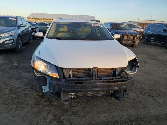 Photo 5 from auction – 2014 VOLKSWAGEN PASSAT SE with VIN 1VWBS7A35EC112915