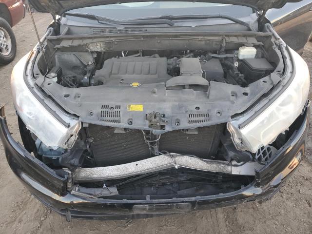 Photo 12 from auction – 2015 TOYOTA HIGHLANDER with VIN 5TDBKRFH0FS196435