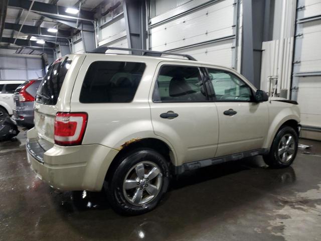 Photo 3 from auction – 2010 FORD ESCAPE XLT with VIN 1FMCU0DG1AKC96995