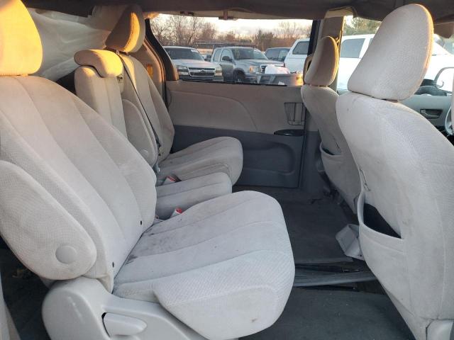 Photo 11 from auction – 2014 TOYOTA SIENNA LE with VIN 5TDKK3DC8ES439413