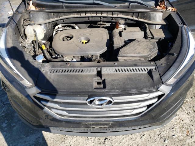 Photo 12 from auction – 2017 HYUNDAI TUCSON LIM with VIN KM8J3CA49HU583988