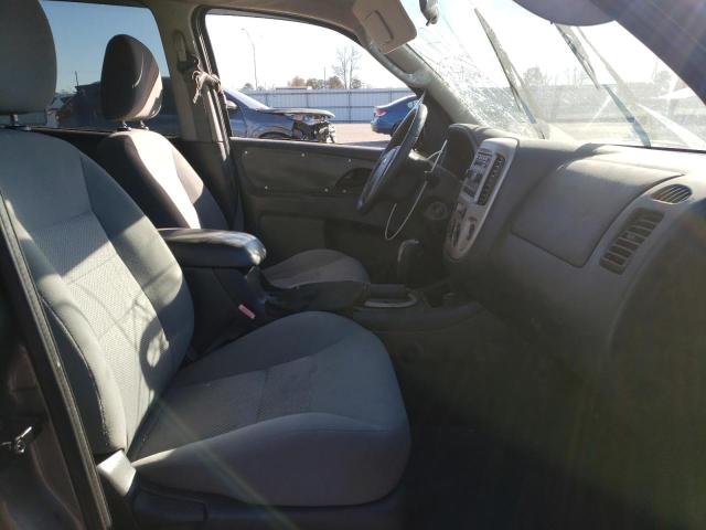 Photo 7 from auction – 2005 FORD ESCAPE XLT with VIN 1FMYU93175KE00600
