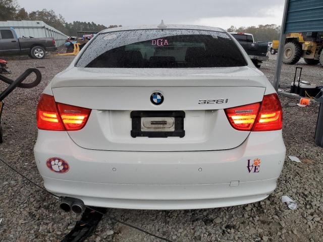 Photo 6 from auction – 2011 BMW 328 I with VIN WBAPH7C50BA801576