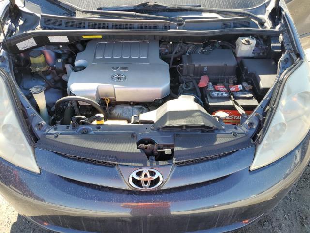 Photo 12 from auction – 2010 TOYOTA SIENNA XLE with VIN 5TDYK4CC4AS301248