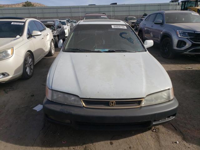 Photo 5 from auction – 1996 HONDA ACCORD EX with VIN 1HGCD5663TA135841