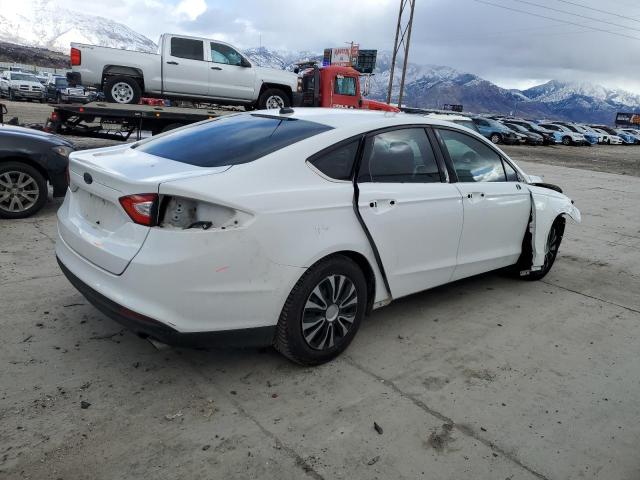 Photo 3 from auction – 2013 FORD FUSION S with VIN 3FA6P0G73DR311796