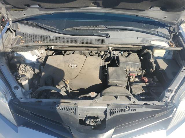 Photo 12 from auction – 2018 TOYOTA SIENNA L with VIN 5TDZZ3DC4JS925902