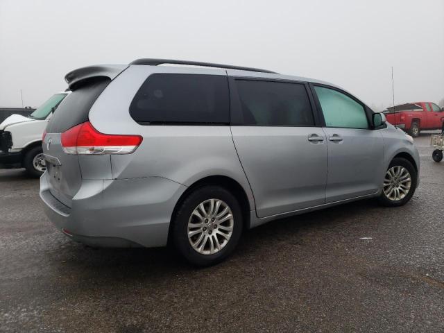 Photo 3 from auction – 2011 TOYOTA SIENNA XLE with VIN 5TDYK3DC0BS162147
