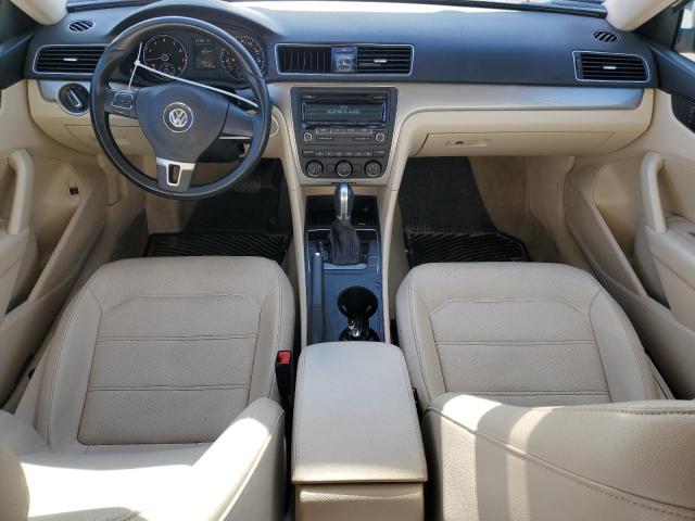 Photo 8 from auction – 2015 VOLKSWAGEN PASSAT S with VIN 1VWAT7A39FC012181