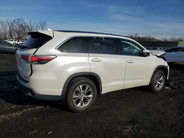 Photo 3 from auction – 2015 TOYOTA HIGHLANDER with VIN 5TDJKRFH3FS186249