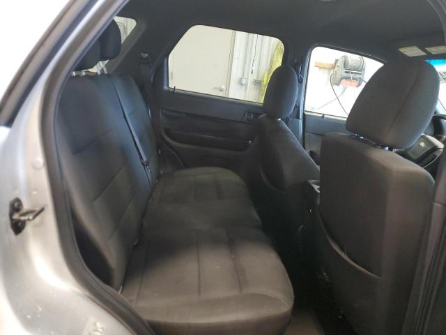 Photo 11 from auction – 2010 FORD ESCAPE XLT with VIN 1FMCU9D77AKD17904