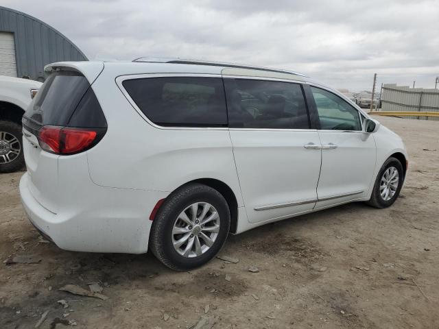 Photo 3 from auction – 2019 CHRYSLER PACIFICA T with VIN 2C4RC1BG6KR680963