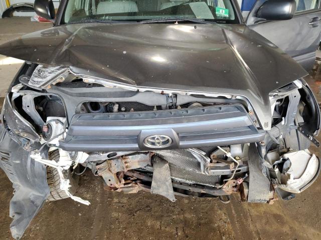Photo 12 from auction – 2004 TOYOTA 4RUNNER SR with VIN JTEBU14R340033796