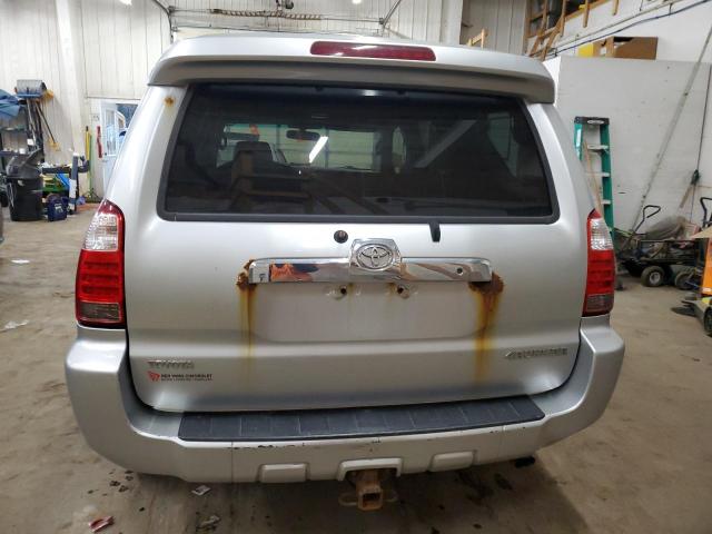 Photo 6 from auction – 2006 TOYOTA 4RUNNER SR with VIN JTEBU14R368068892