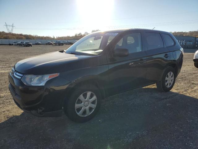 MITSUBISHI OUTLANDER 2014 with VIN JA4AD2A3XEZ002140 - Photo from auction