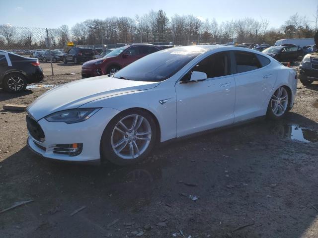 TESLA MODEL S 2013 with VIN 5YJSA1CG2DFP07855 - Photo from auction