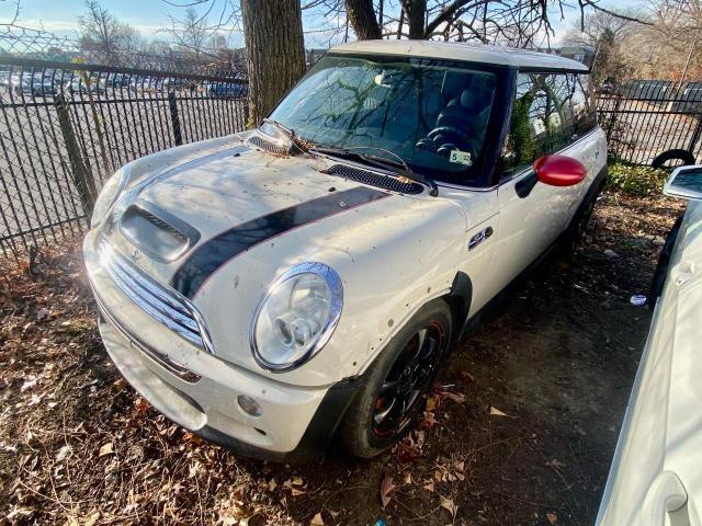 Photo 2 from auction – 2006 MINI COOPER S with VIN WMWRE33546TJ33981