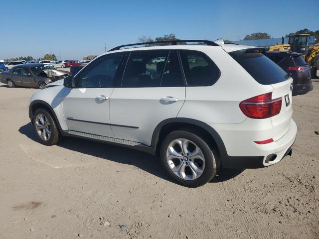 Photo 2 from auction – 2013 BMW X5 XDRIVE3 with VIN 5UXZV4C54D0B06742