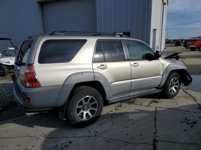 Photo 3 from auction – 2003 TOYOTA 4RUNNER SR with VIN JTEBU14R730001562