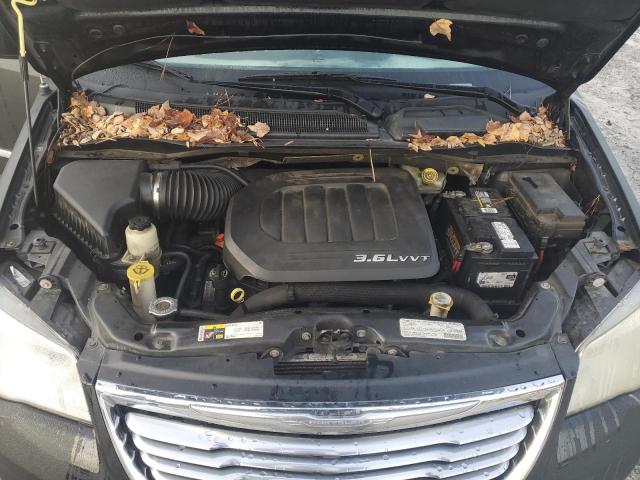 Photo 12 from auction – 2013 CHRYSLER TOWN & COU with VIN 2C4RC1BG4DR631215