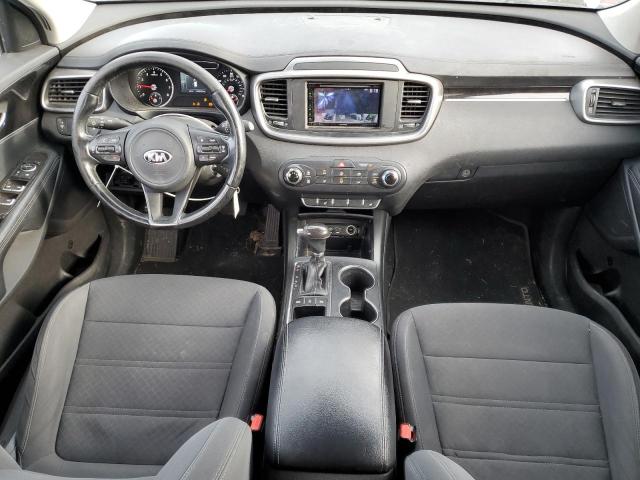 Photo 8 from auction – 2016 KIA SORENTO LX with VIN 5XYPGDA3XGG020030