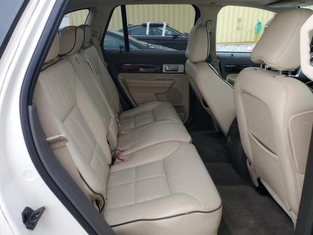 Photo 11 from auction – 2008 LINCOLN MKX with VIN 2LMDU88C78BJ11738