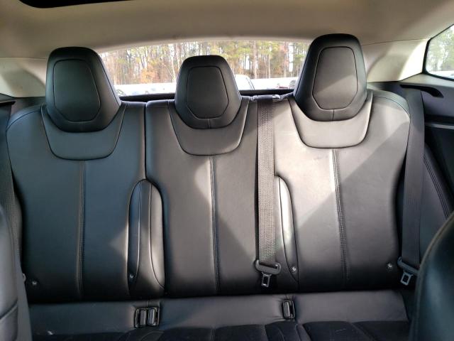Photo 10 from auction – 2015 TESLA MODEL S 70 with VIN 5YJSA1S28FF095427