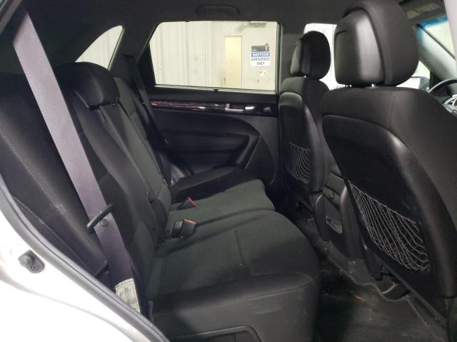 Photo 10 from auction – 2015 KIA SORENTO LX with VIN 5XYKT3A69FG587161