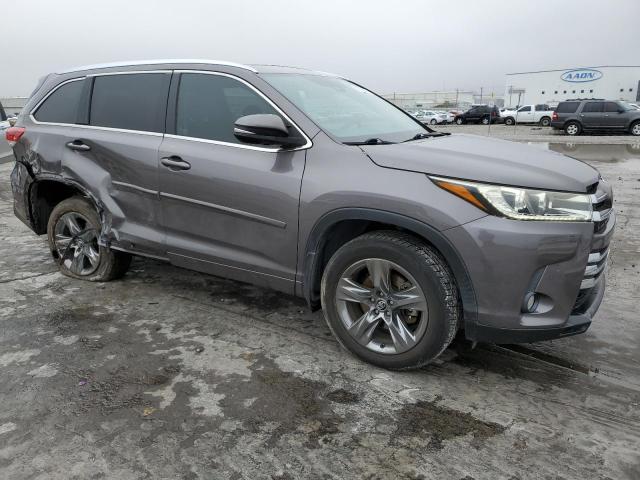 Photo 4 from auction – 2017 TOYOTA HIGHLANDER with VIN 5TDYZRFH9HS194742