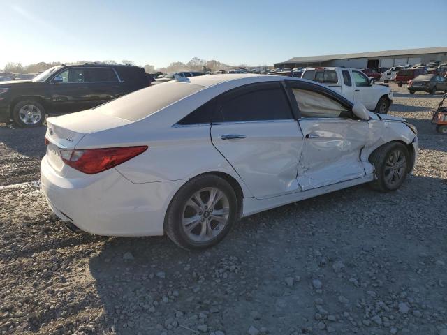 Photo 3 from auction – 2013 HYUNDAI SONATA SE with VIN 5NPEC4AB8DH534148